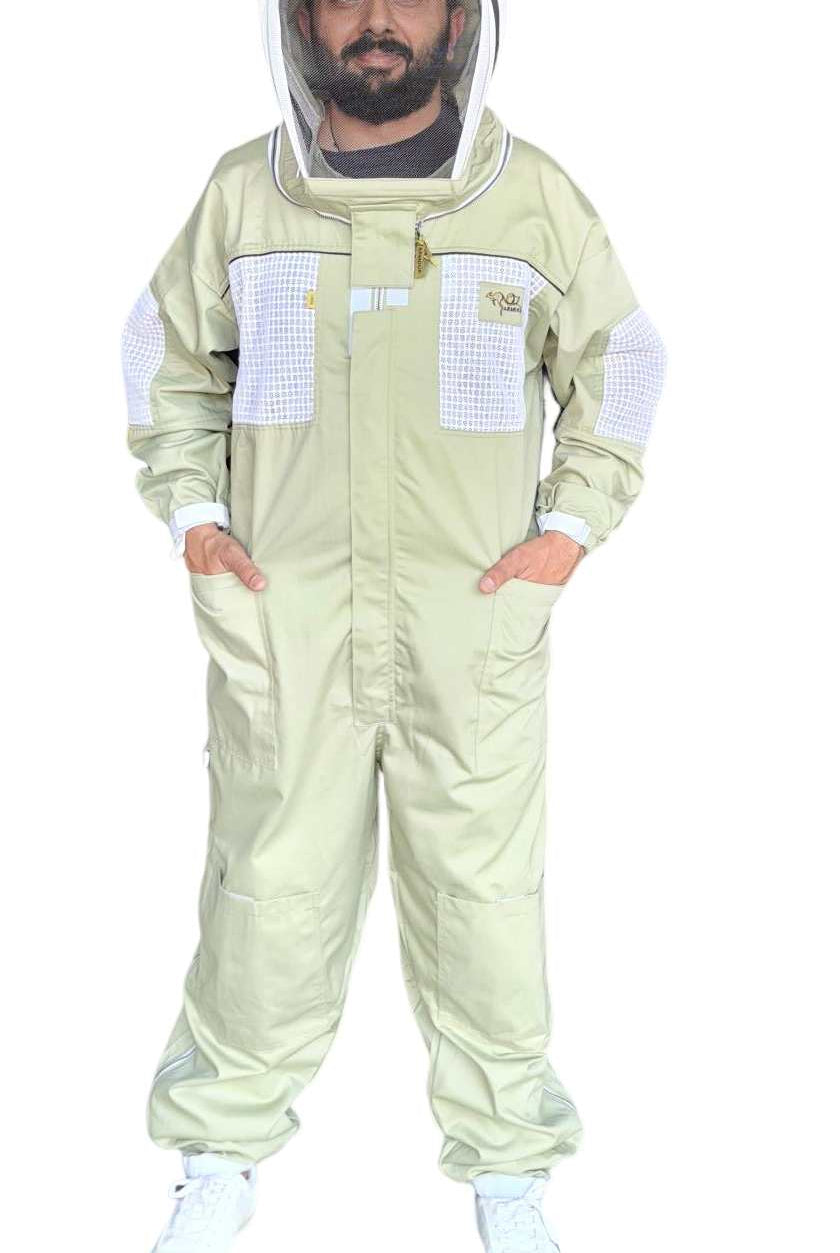 Light green OZ ARMOUR beekeeping suit with fencing veil