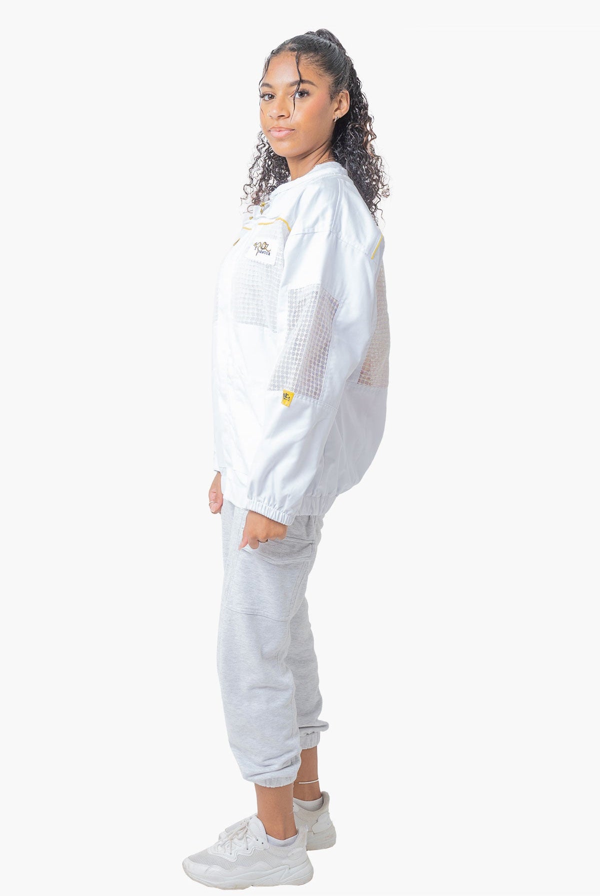 Poly Cotton Semi Ventilated Beekeeping Jacket With Fencing Veil & Round Hat Veil - Premium Jackets